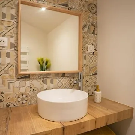 La Grange De La Rive Hotell 4*